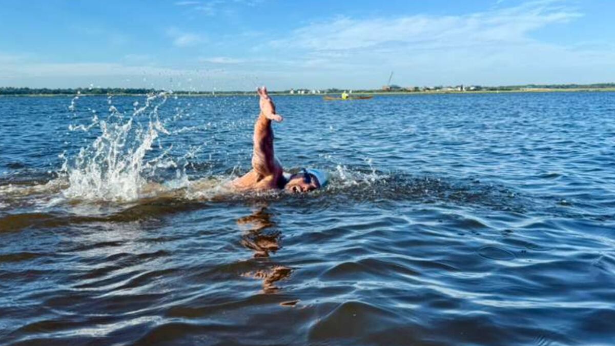 Jorge Iván del Valle nadó, marcó récord latinoamericano e hizo historia por una causa social