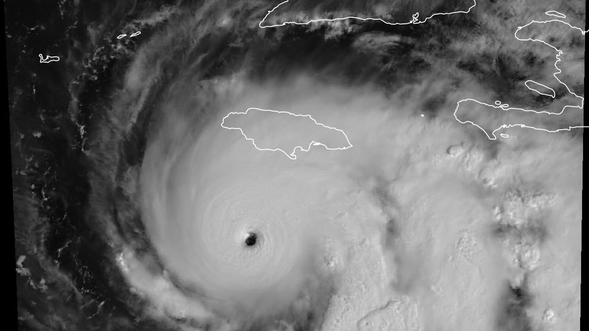 Foto imagen satelital del huracán Melissa.