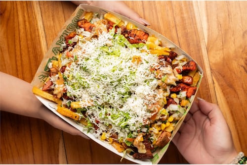 Un nuevo Salchipapa Fest empieza en Santa Marta