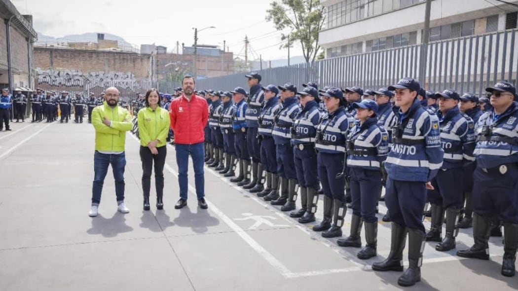 Nuevos agentes de tránsito incursionarán en la movilidad de Bogotá.