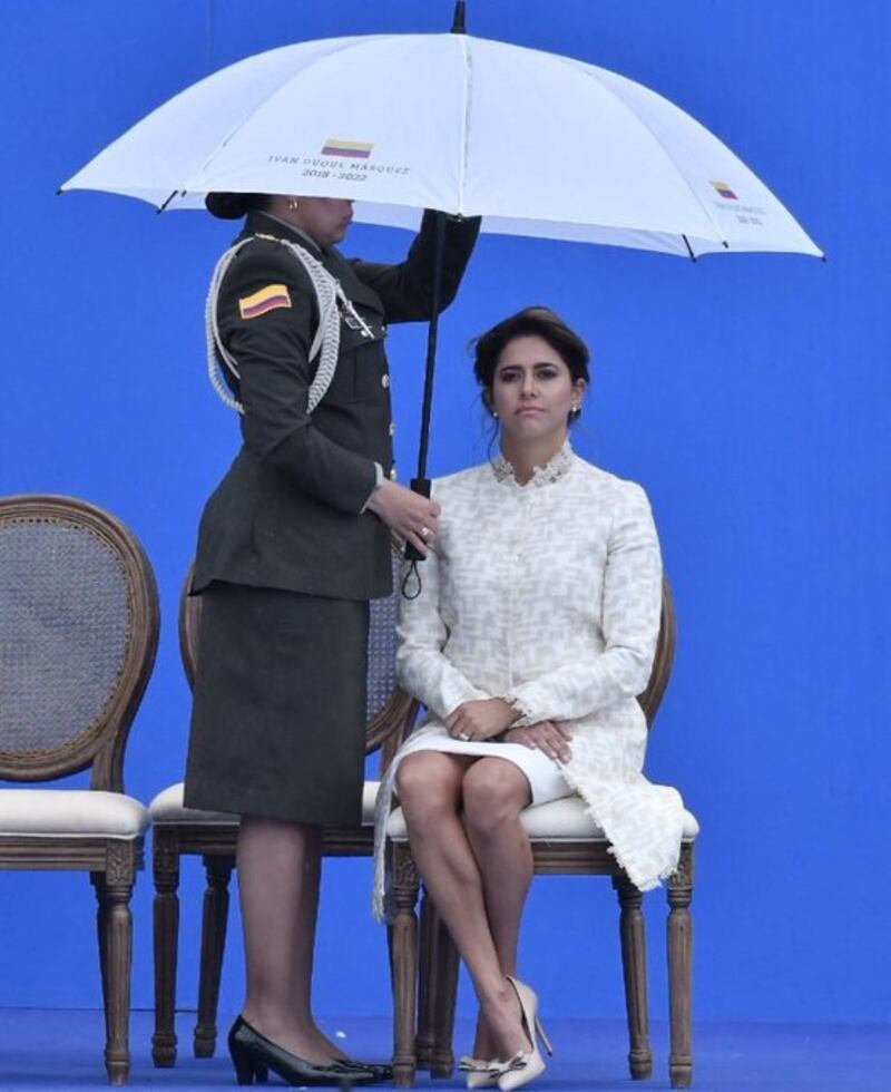 La primera dama en la posesión de Duque.