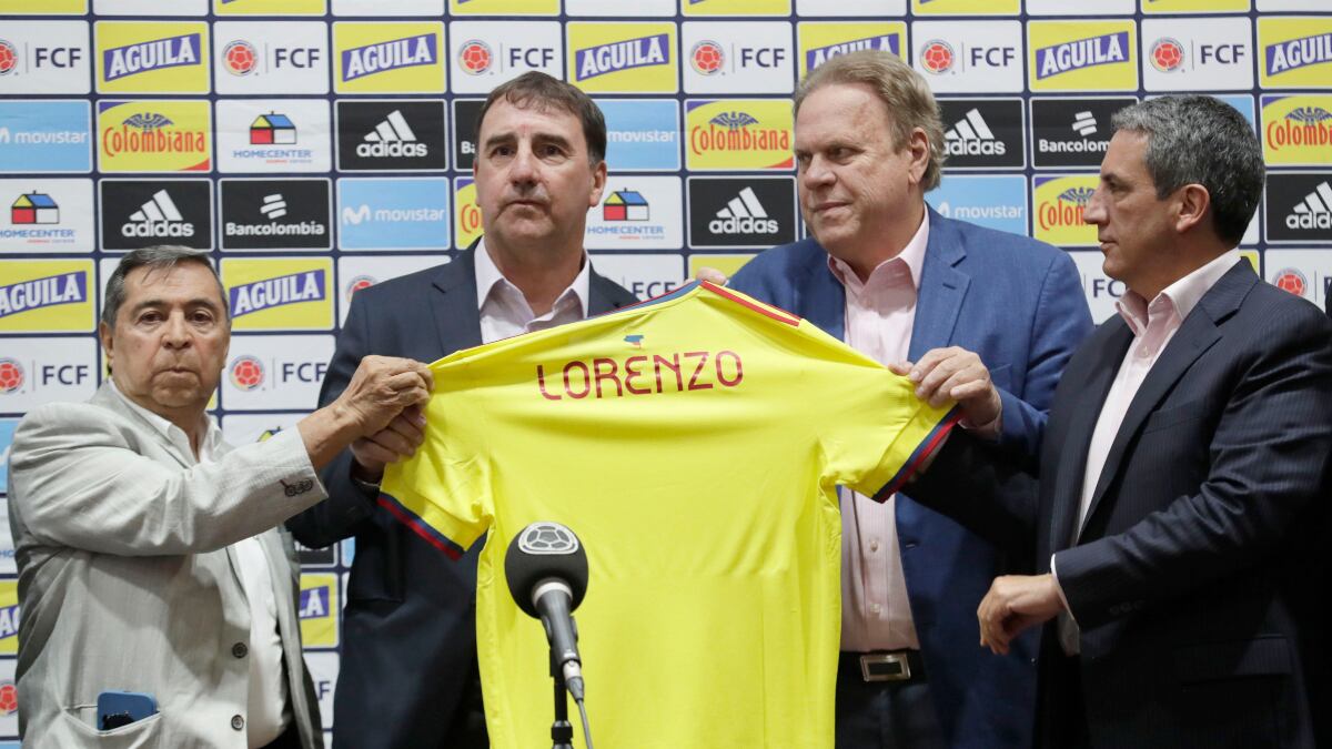 Néstor Lorenzo, técnico de Colombia, fue advertido por Iván Mejía de que se cuide