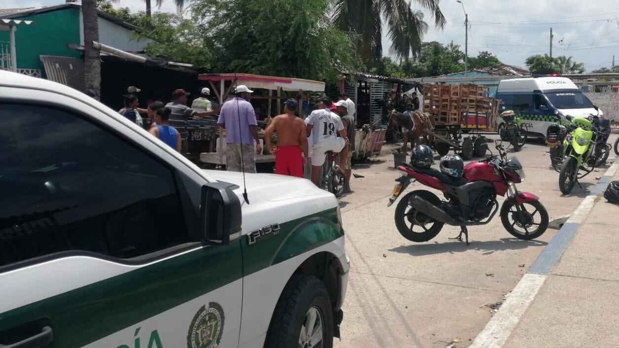 Balacera en Rebolo, cinco jóvenes quedaron heridos, en Barranquilla.