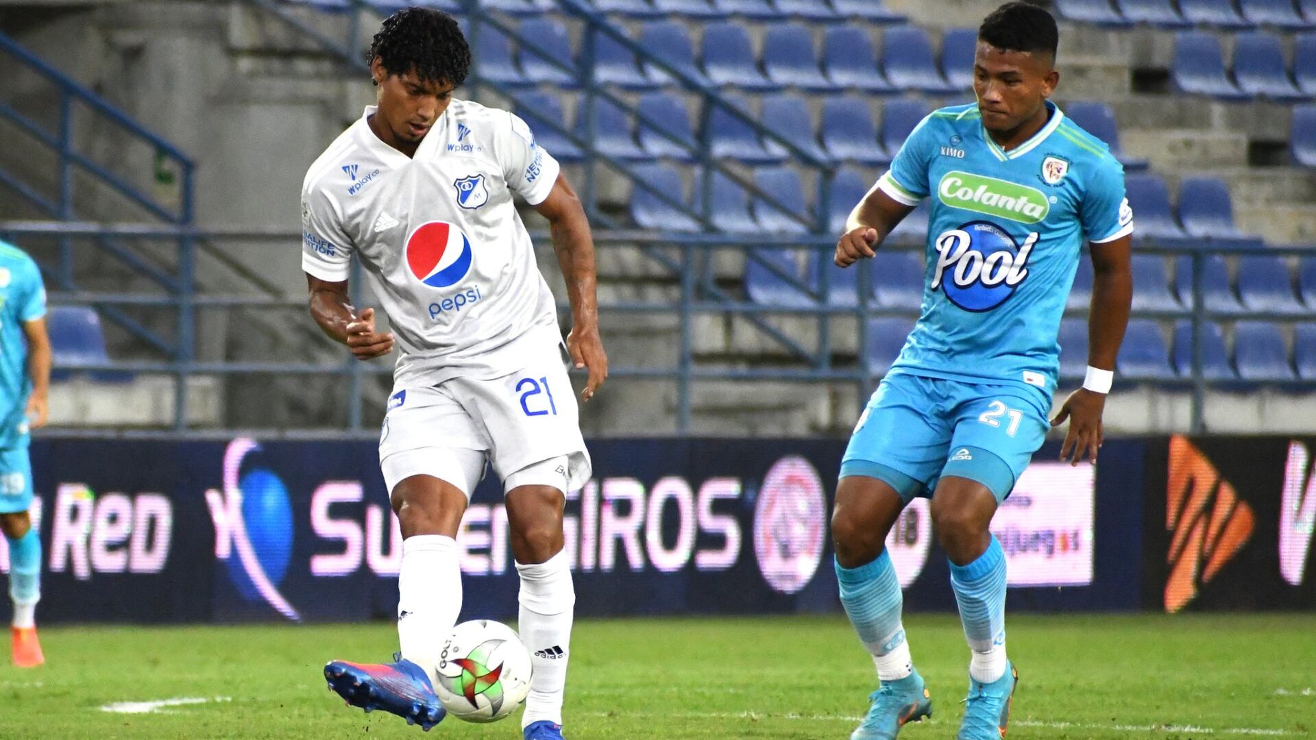 Equipo del fútbol colombiano despidió jugadores por sospecha