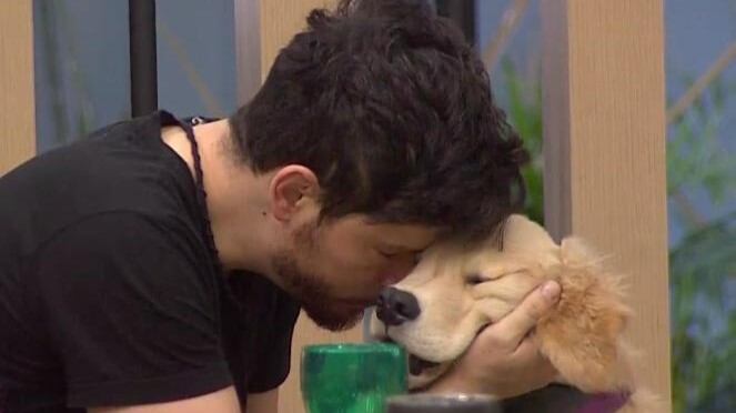 El actor Julián Trujillo está recibiendo el apoyo de sus compañeros de telenovelas para que sea el ganador de 'La Casa de los Famosos'.