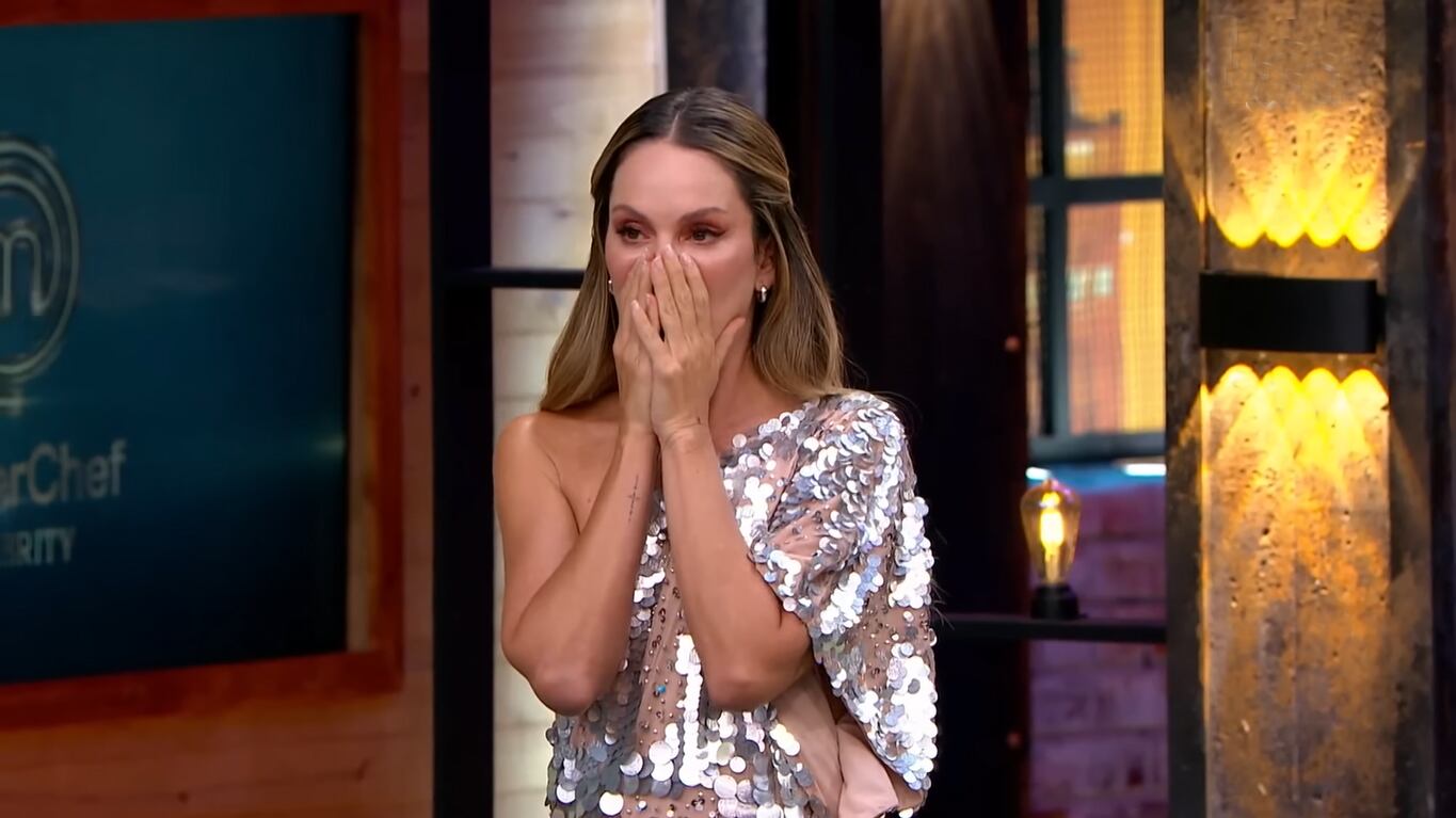 La presentadora Claudia Bahamón no se aguantó y en pleno reto de 'MasterChef' le hizo el llamado de atención.
