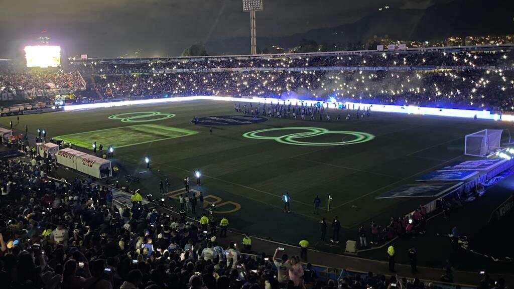 Estadio Nemesio Camacho El Campin, partido de Millonarios