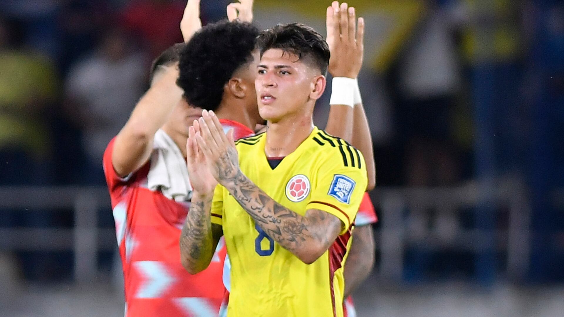 Hinchas de Millonarios ‘sacaron pecho’ por el buen partido de Jorge Carrascal con Colombia