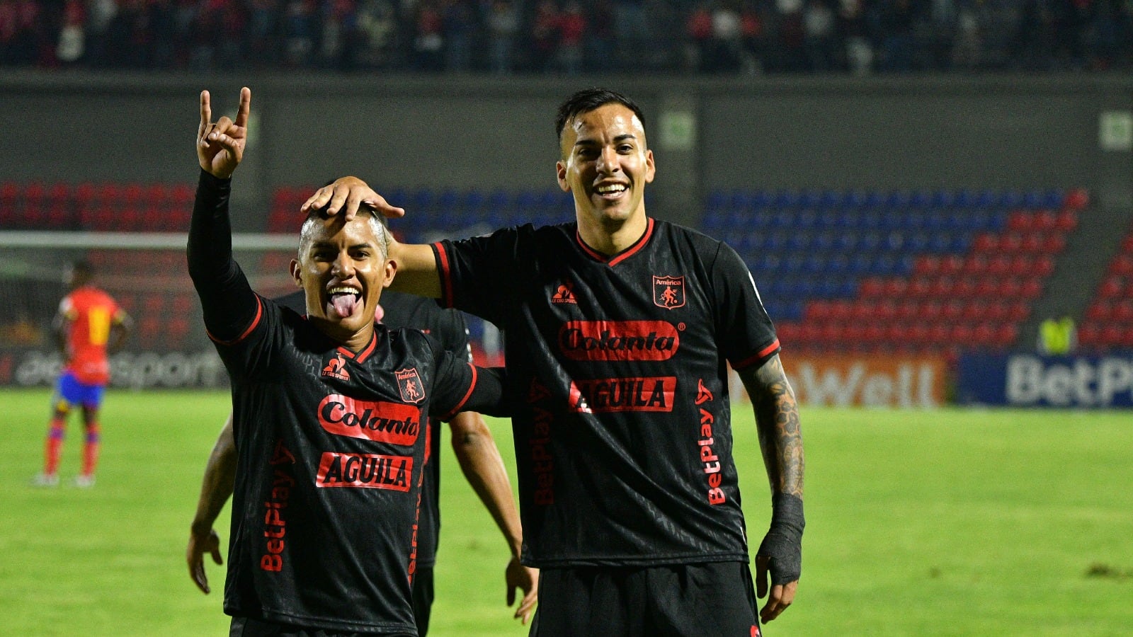 América goleó a Pasto y es el líder del campeonato colombiano