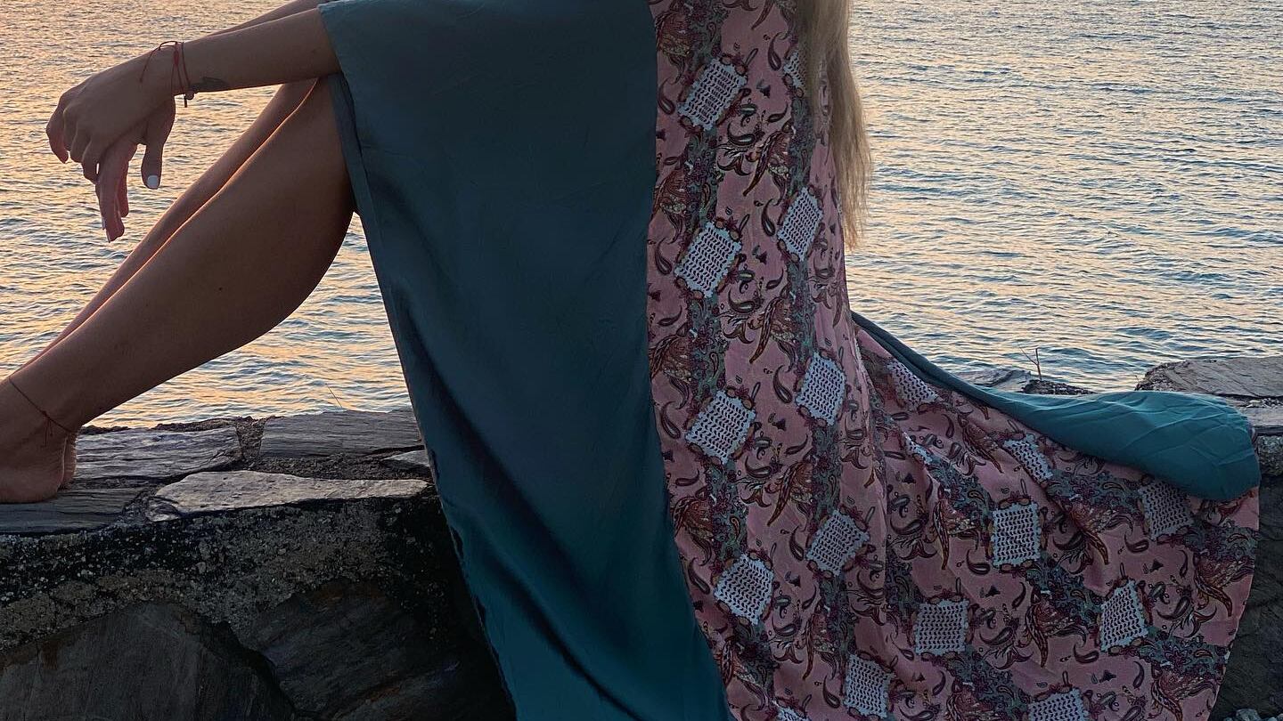 A través de un video en el que luce más que hermosa es como Melina Ramírez demostró esta técnica contando cada uno de los detalles inmersos en su rutina.