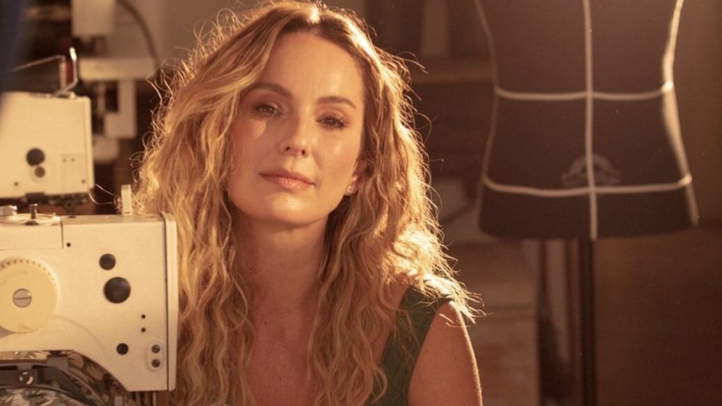 La presentadora Claudia Bahamon publicó una fotografía junto a su padre y al pie de la imagen unos párrafos que desataron las lágrimas de todos.