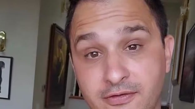 Foto de Jesse Allen Stream estadounidense denunciado por abuso sexual a modelo.