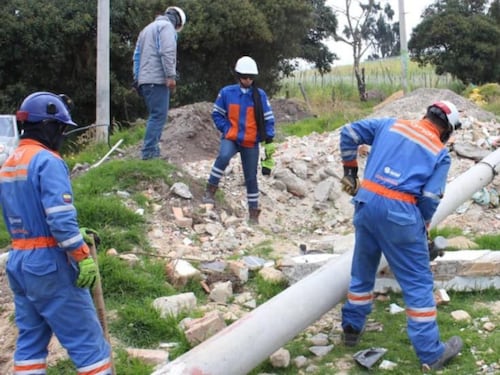 Caen los “tierreros” de Usme: Desmantelan red de postes que simulaba servicios públicos para estafar familias