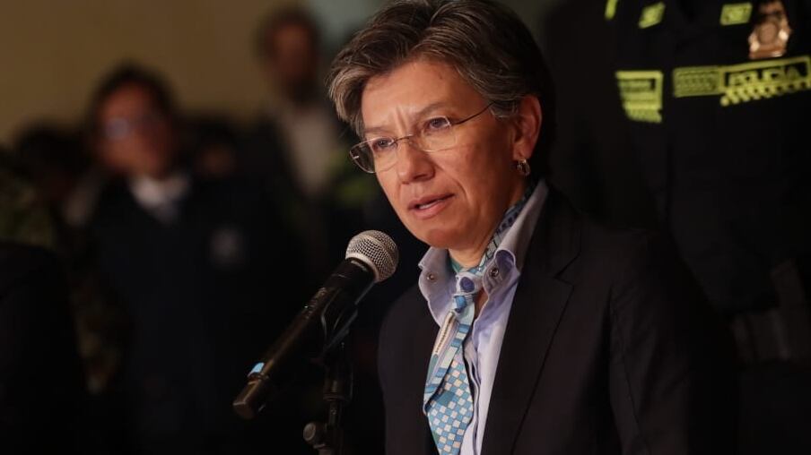 Claudia López y Gustavo Petro al término de Consejo de Seguridad en Bogotá