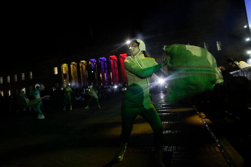 'El Árbol de la Abundancia', la obra de teatro con la que Bogotá celebra la navidad.