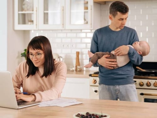 Masculinidades frágiles: ¡Ese jabón que no lava, no plancha y mucho menos deja ser!