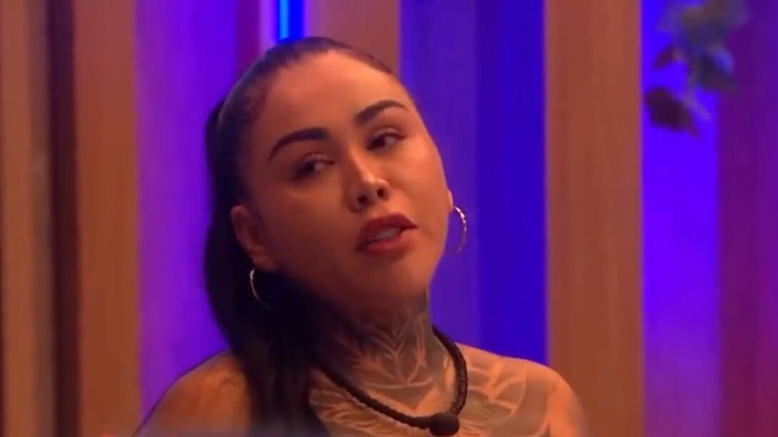 Yina Calderón acusó a una de sus compañeras y en vivo de un tema delicado, que le podría acarrear una nueva sanción.