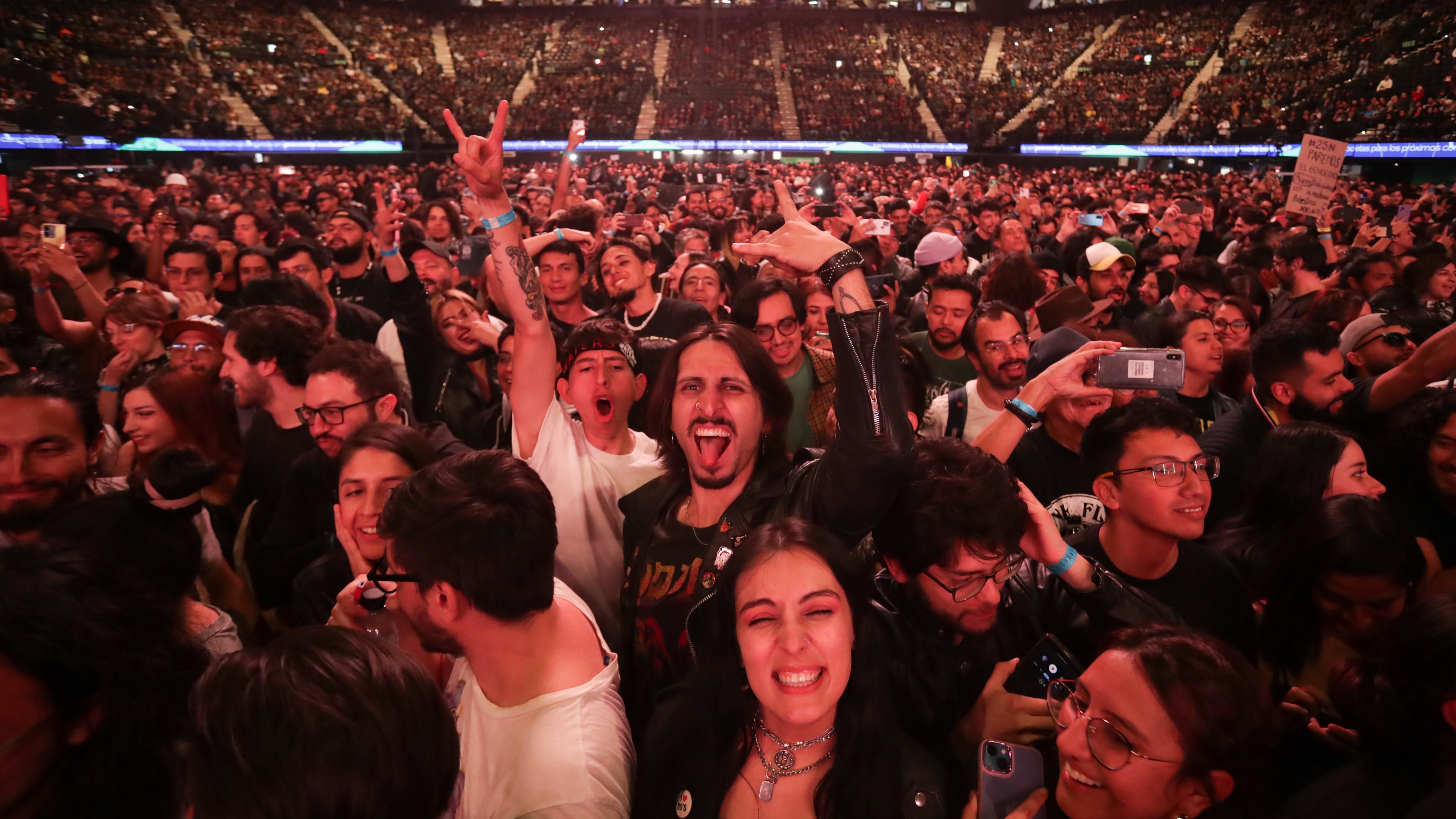Roger Waters, en vivo desde el Coliseo MedPlus de Bogotá