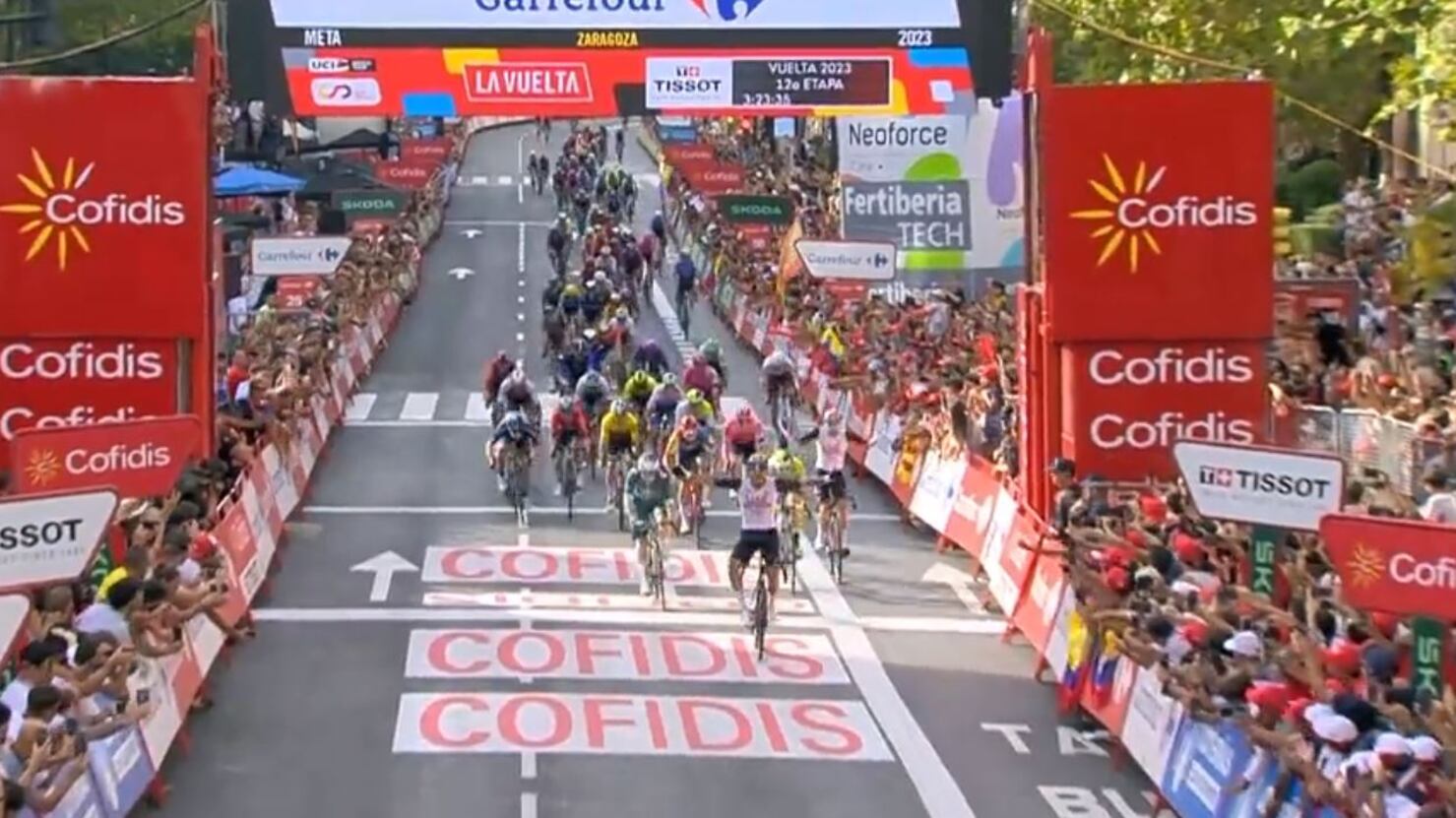 Juan Sebastián Molano sacó toda su casta y gestó enorme victoria en la Vuelta a España