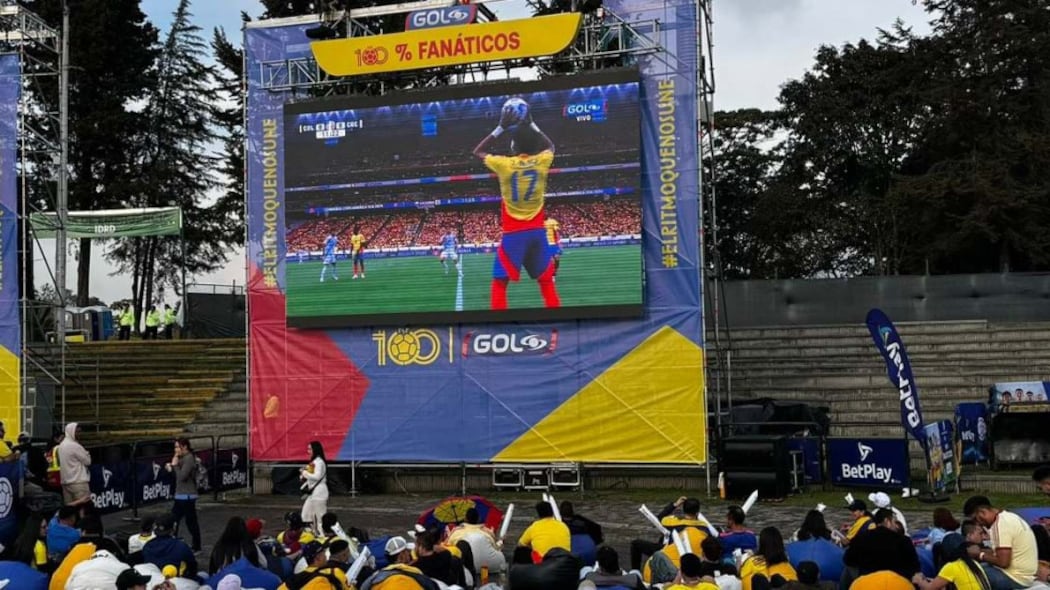 Pantallas gigantes habilitadas durante partido de la Copa América en 2024.