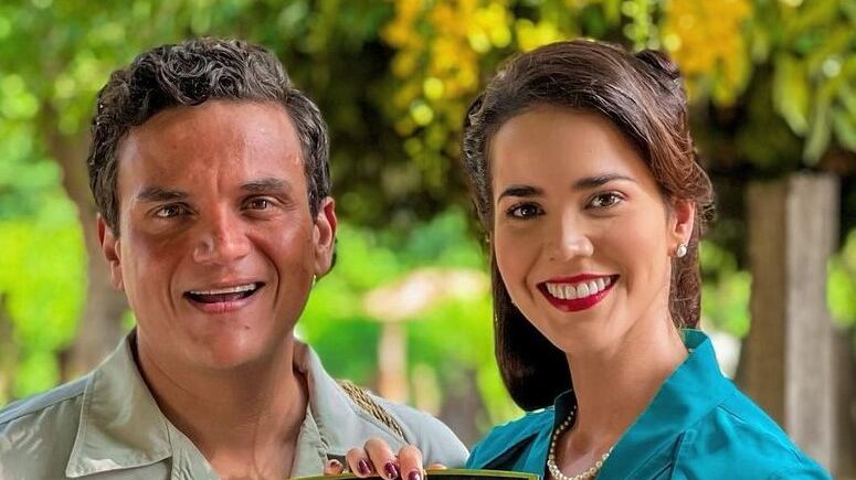 El compañerismo de los protagonistas de ‘Leandro Díaz’, la actriz Laura de León y el Silvestre Dangond, traspasa la pantalla de una divertida forma.