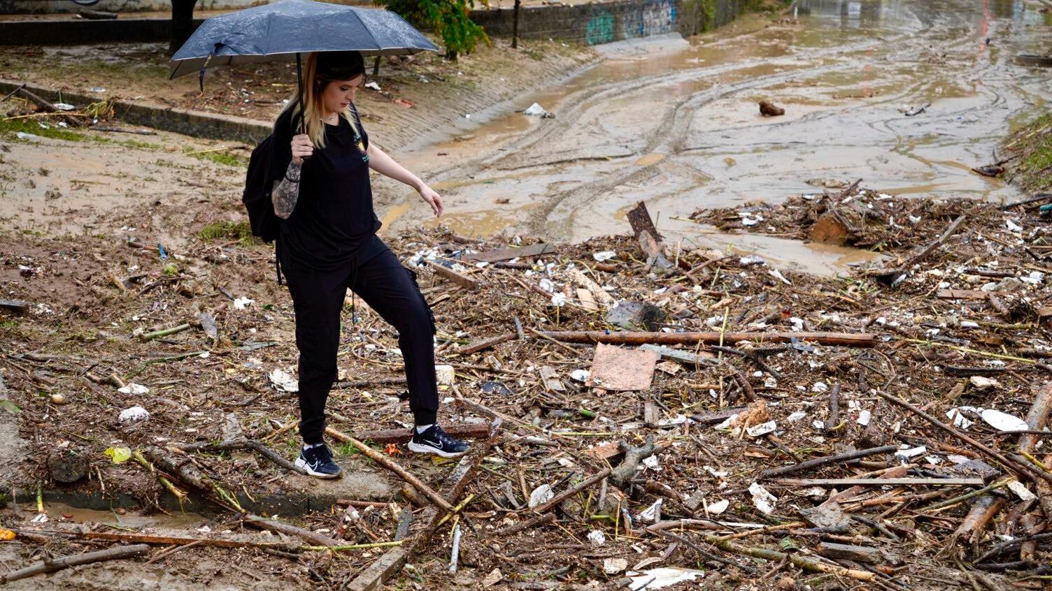 Fuertes aguaceros se registran en Medellín