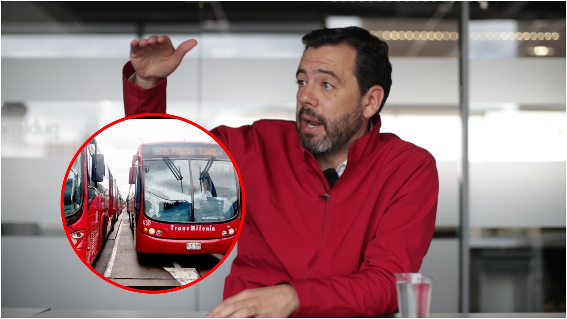 Carlos Fernando Galán confirmó que los pasajes de TransMilenio subirán para 2024 (Imágenes de archivo)