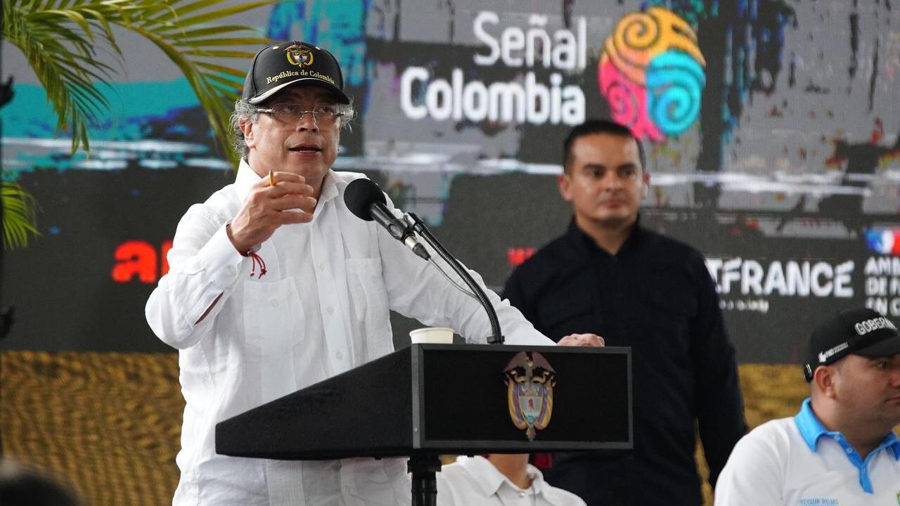 Foto del presidente Gustavo Petro desde San José del Guaviare.