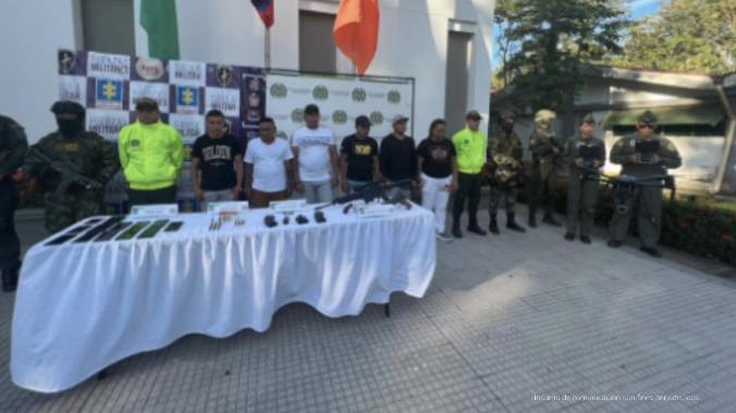 Caen cuatro hermanos dedicados al tráfico de armas y cocaína en Antioquia
