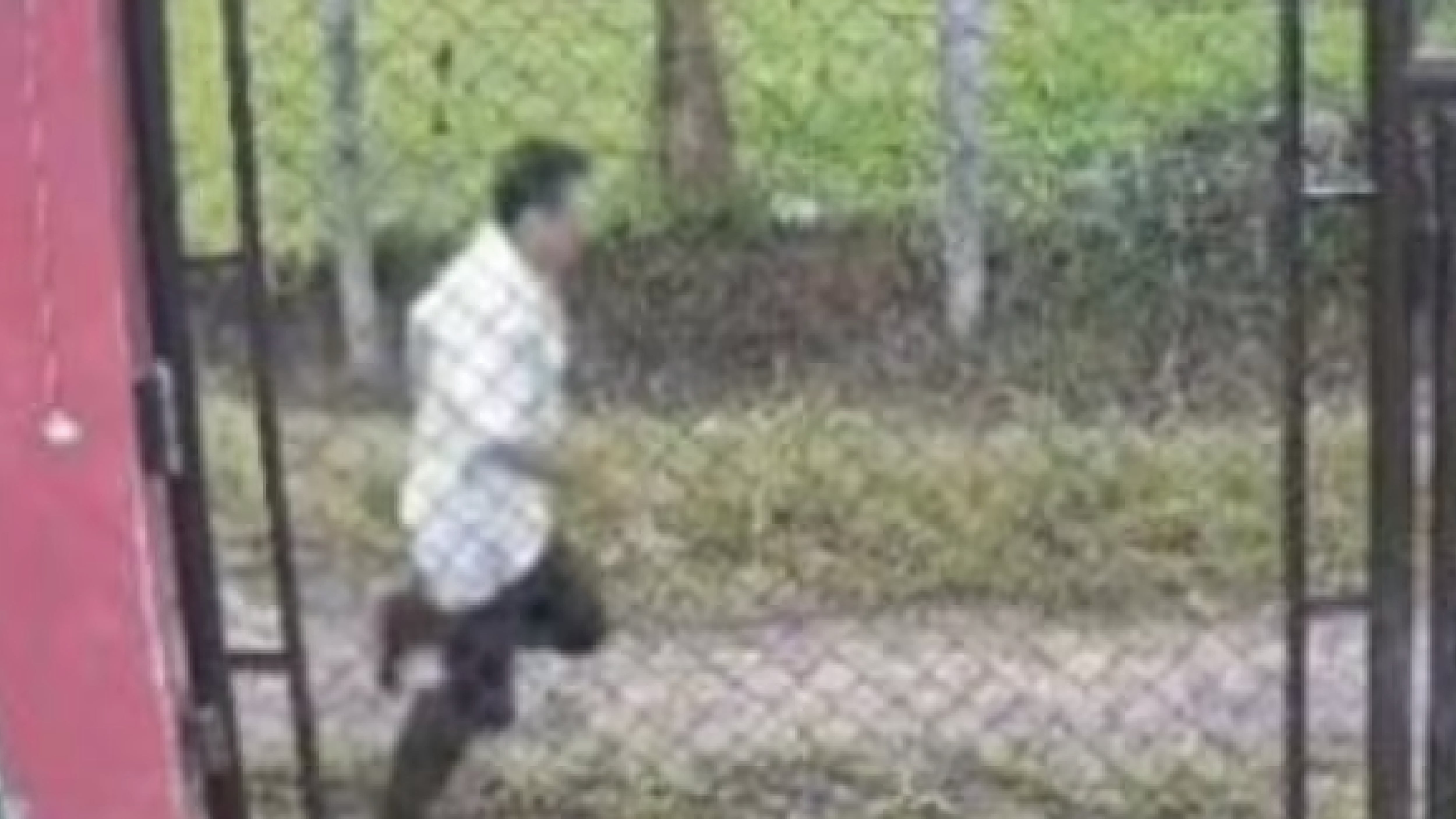 Pastor acusado de abusar de su hijastra habría cavado un agujero para esconder el cuerpo