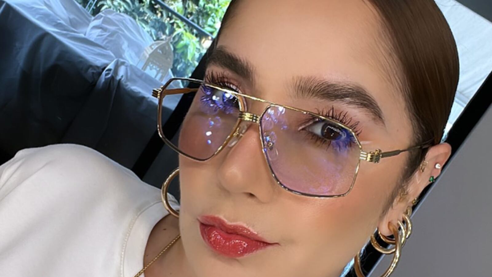 Desconocen a Paola Jara tras mostrarse sin maquillaje.