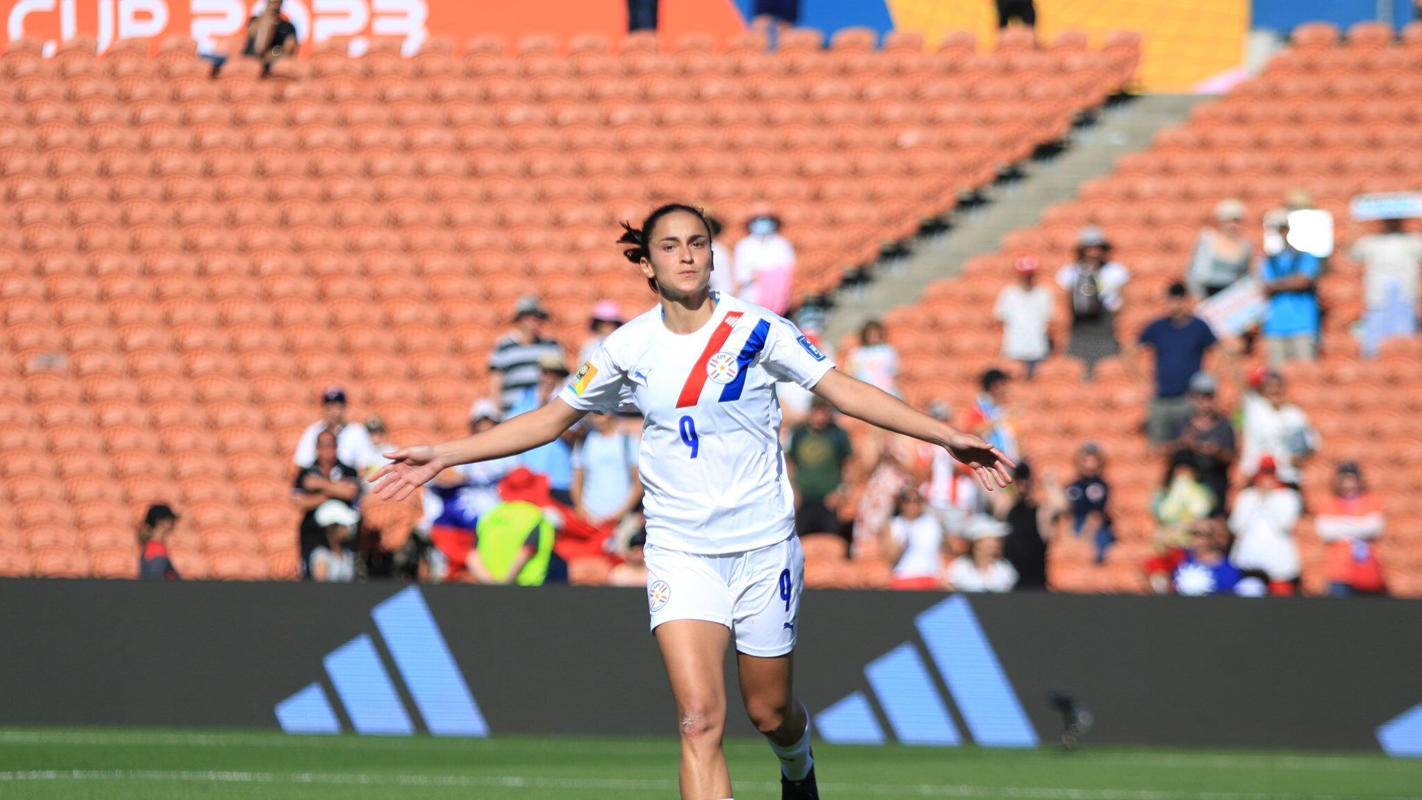 Lice Chamorro debió elegir entre ir al funeral de su hermano o jugar repechaje