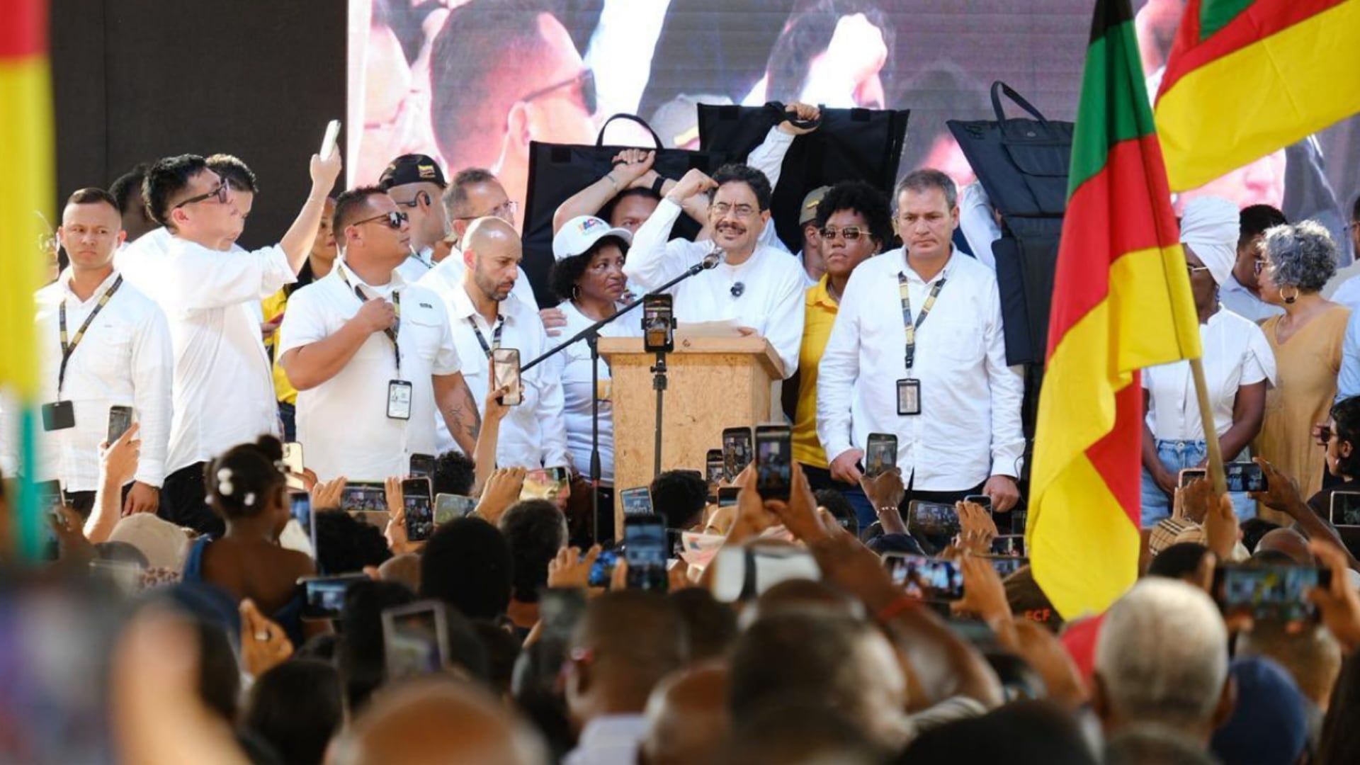Iván Cepeda ganaría en todos los escenarios en encuesta presidencial de RCN.