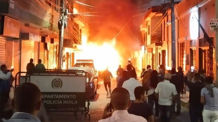 Varios menores de edad heridos por moto bomba en La Plata, Huila