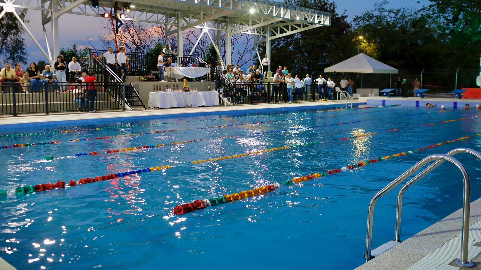 En Yumbo se estrenó una de las mejores piscinas de tramo corto a nivel nacional.
