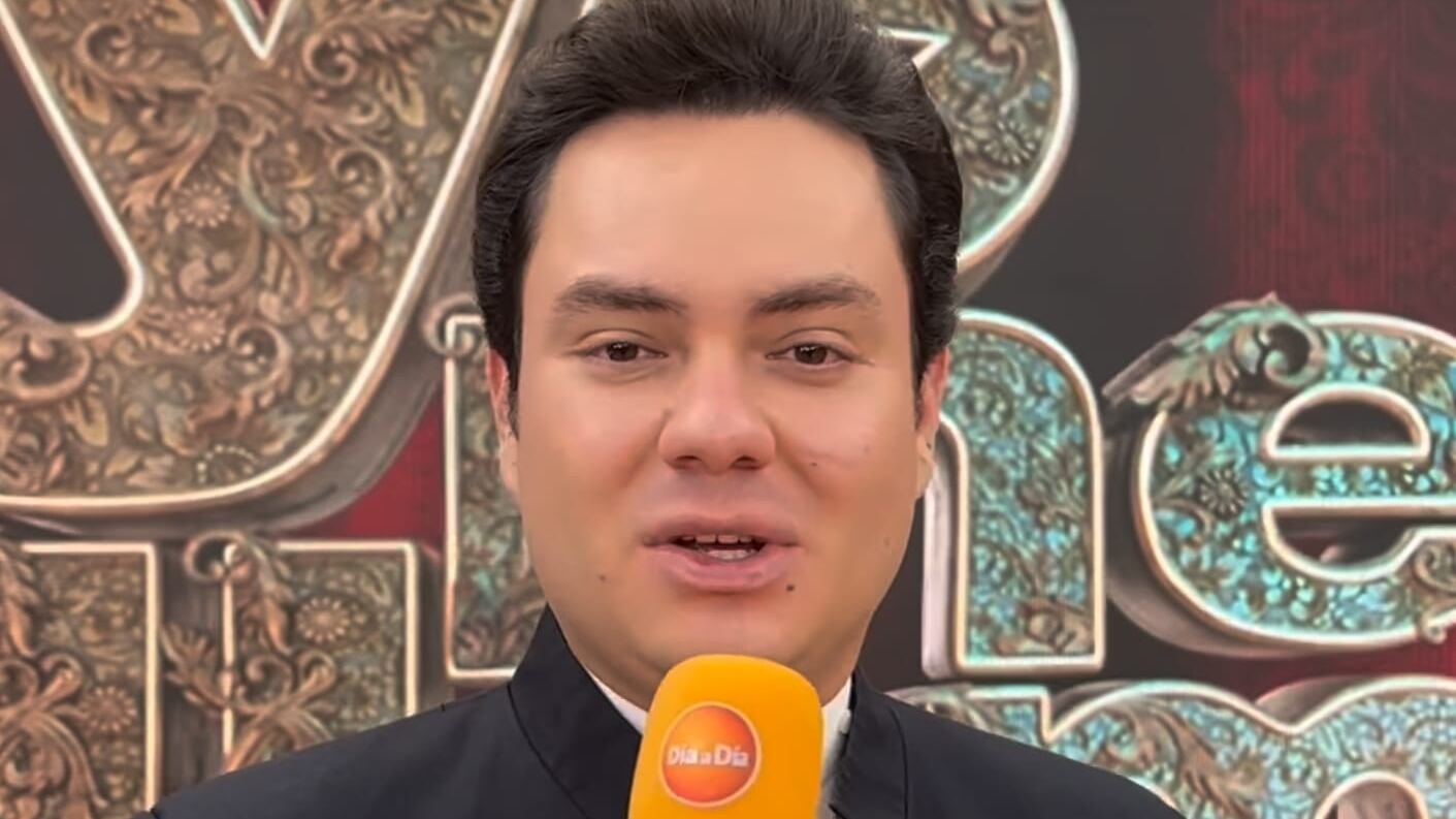 Manuel José, imitador de ‘José José’, niega la paternidad de su hijo y enfrenta lío legal