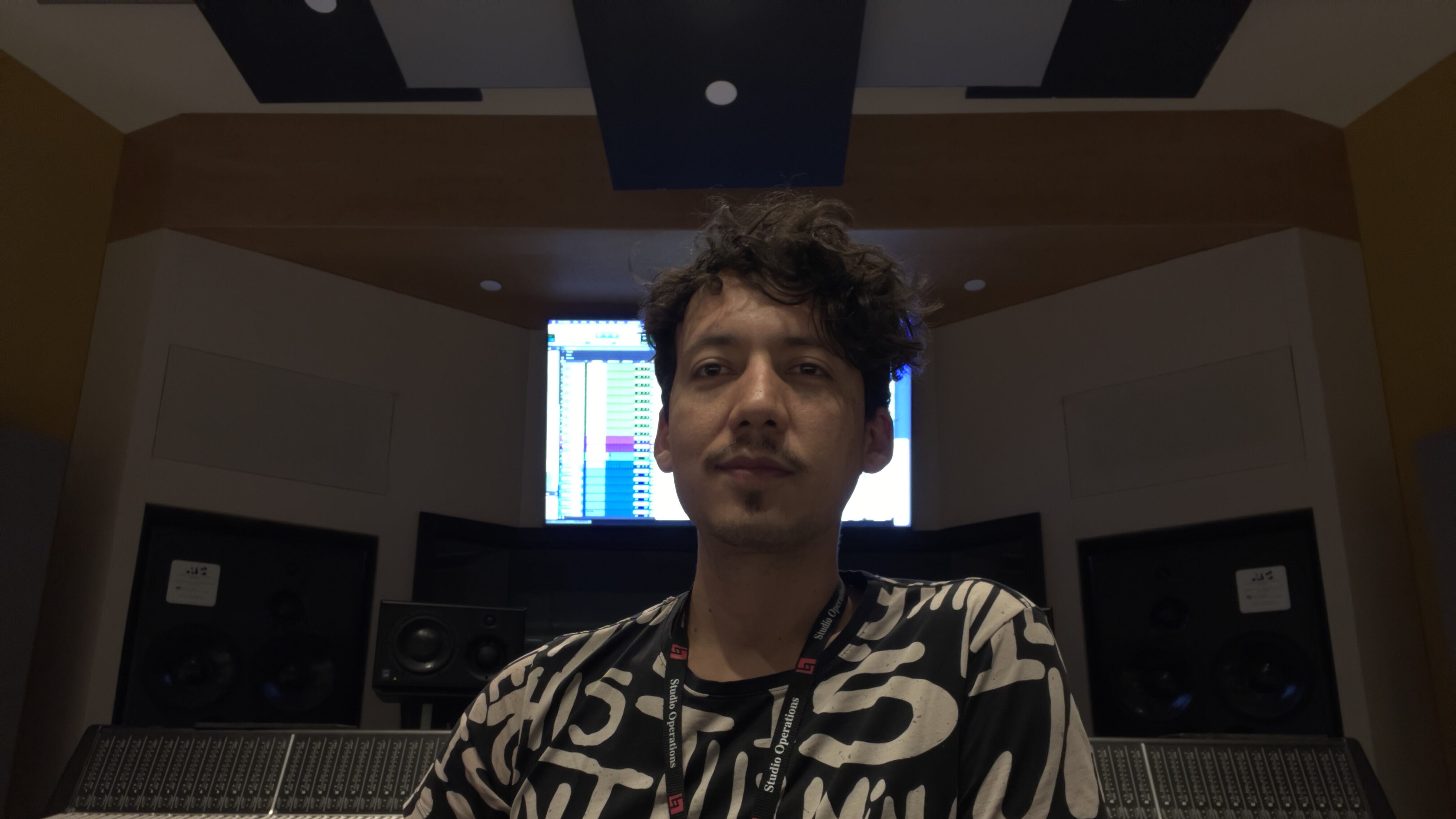 Joan González - Kamoru