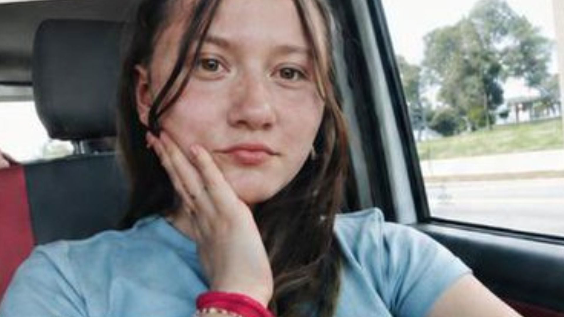 Angustia por Mariana Candela: niña de 13 años desapareció en Bogotá y su familia pide información