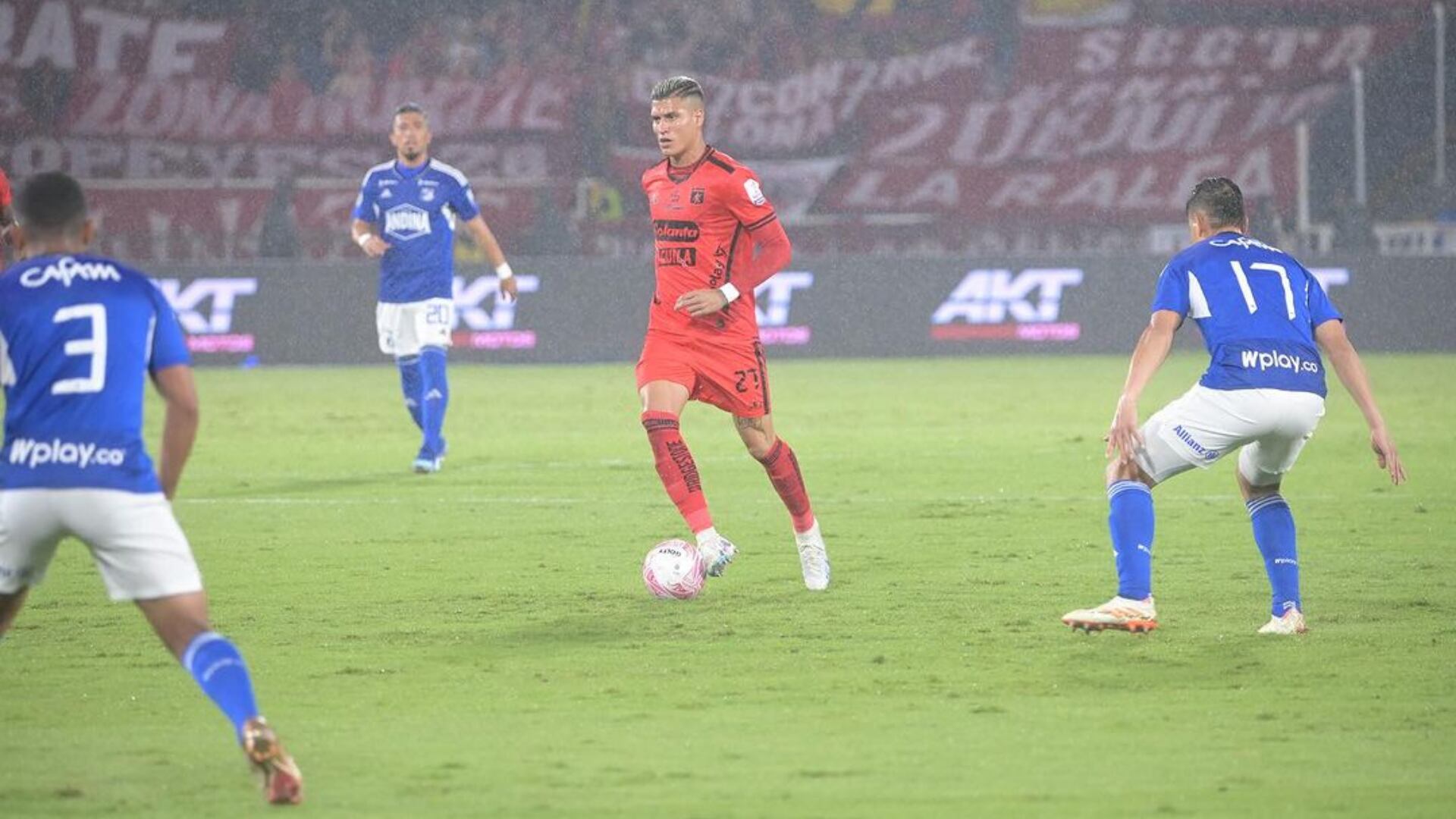 Juan Camilo Portilla se podría ir del América de Cali