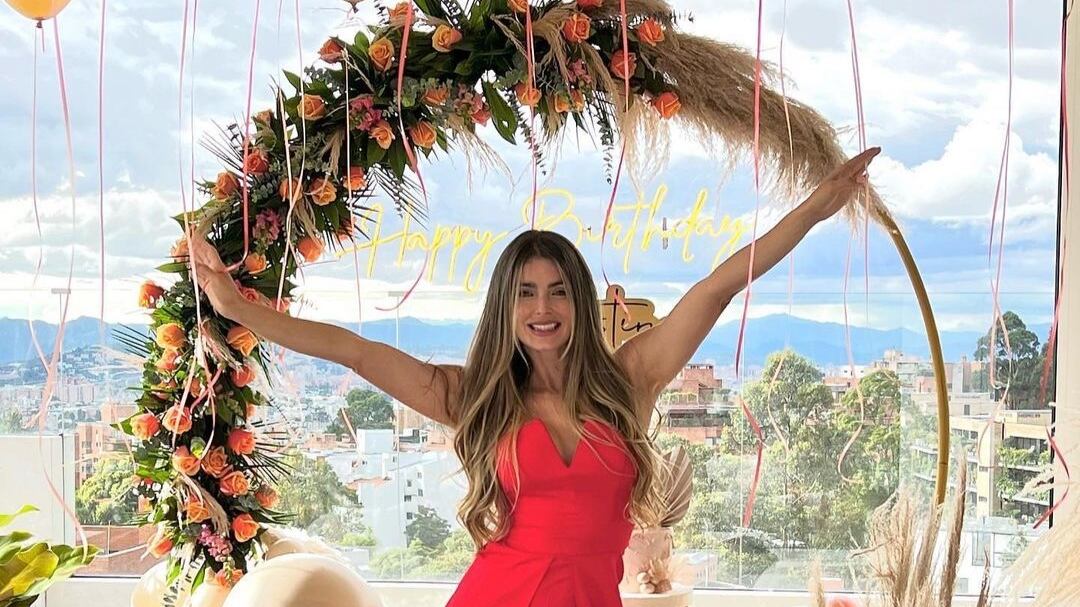 La bella Criss Hurtado se la pasó muy bien en sus 39 años y así lo dejó ver en las fotografías en su Instagram.
