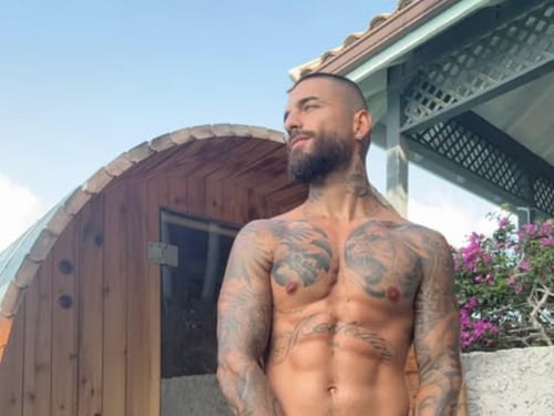 Conozca al barbero que ha trabajado con Maluma por diez años “amor, respeto y amistad”