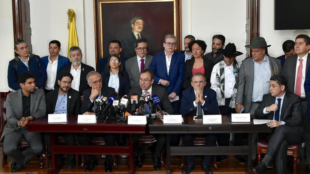 Ministro del Interior, Alfonso Prada, en la presentación del proyecto de reforma para políticas de paz