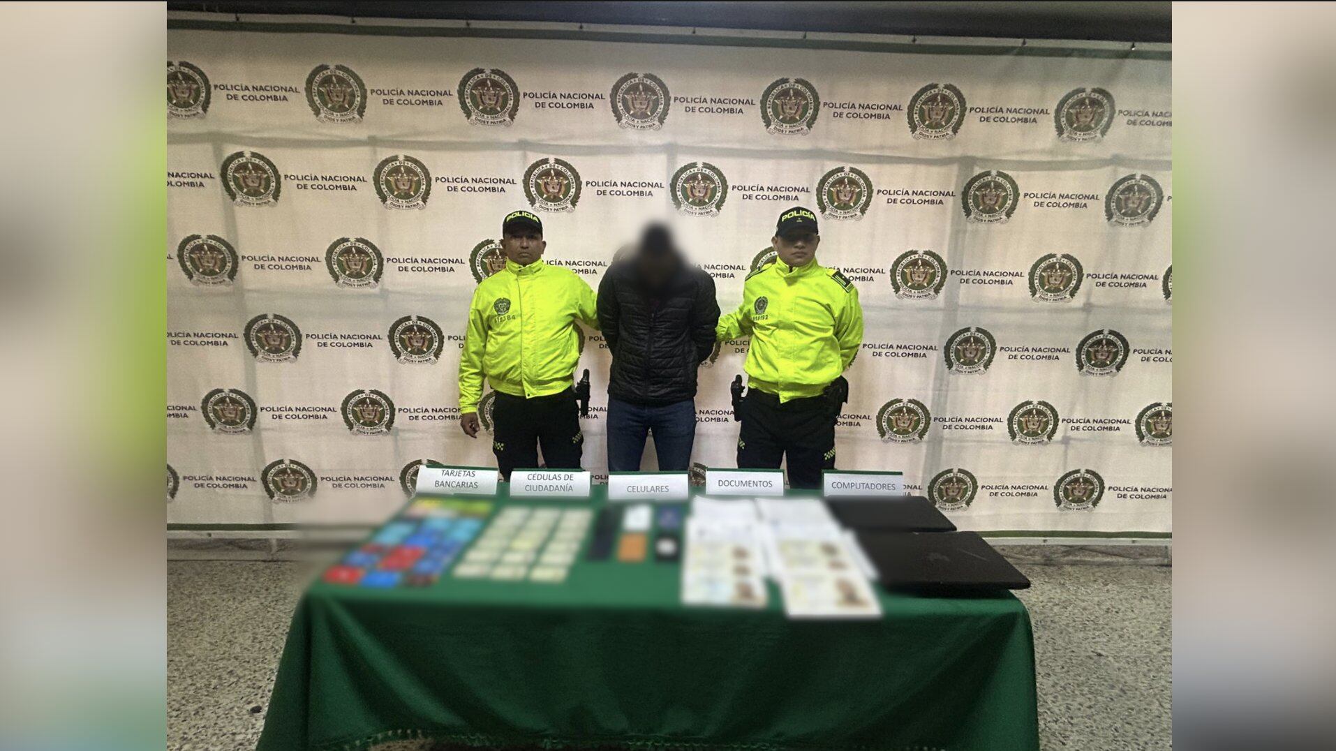 Foto Hacker robó más de $500 millones de pensiones y fue capturado en Medellín.