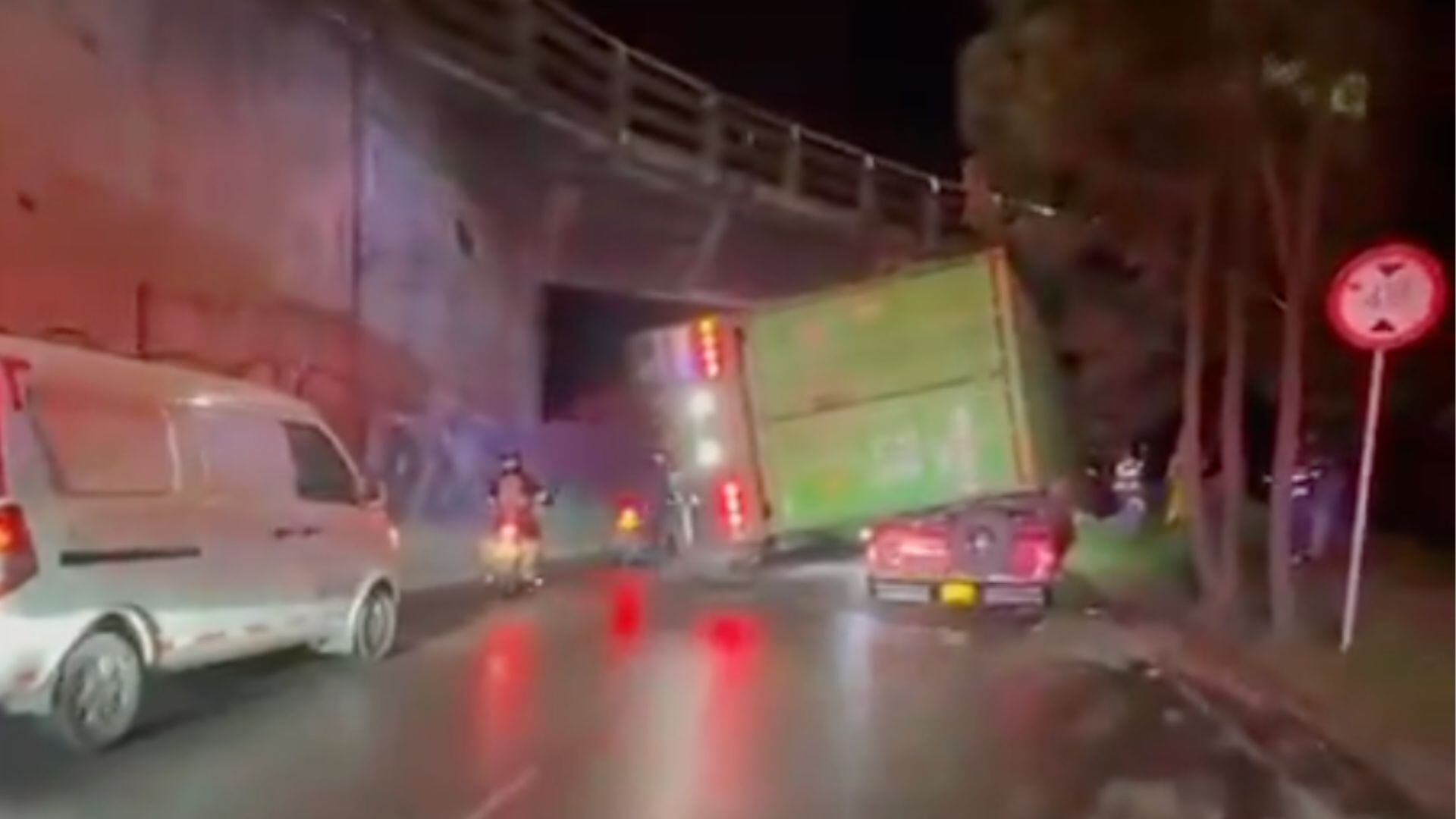 Archivo: Redes sociales