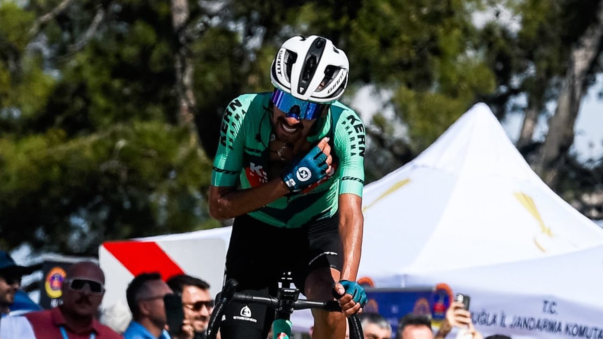 ¡Iván Sosa ganó etapa y es nuevo líder en el Tour de Turquía!