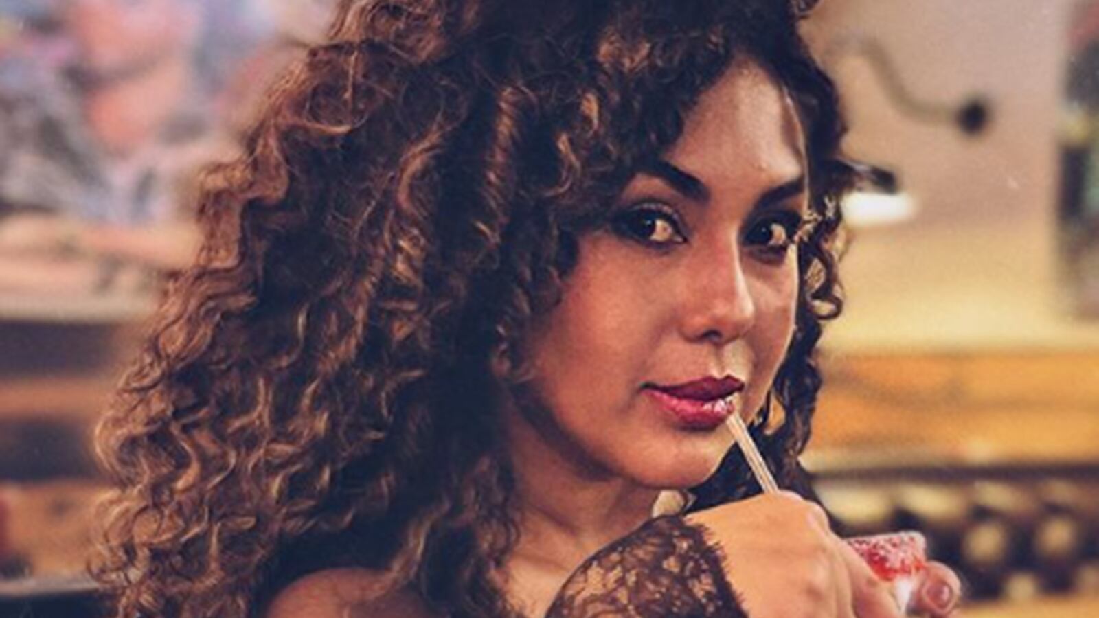 Ex de Hassam vuelve a causar polémica en las redes.