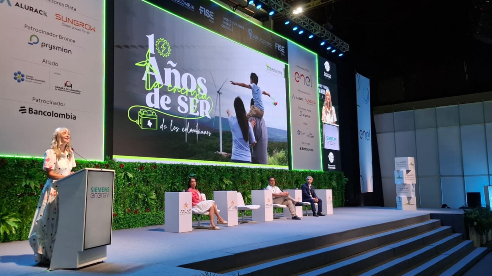 Foto Renovables Latam en Barranquilla lanza alerta déficit energético amenaza a Colombia si no se destraban proyectos.