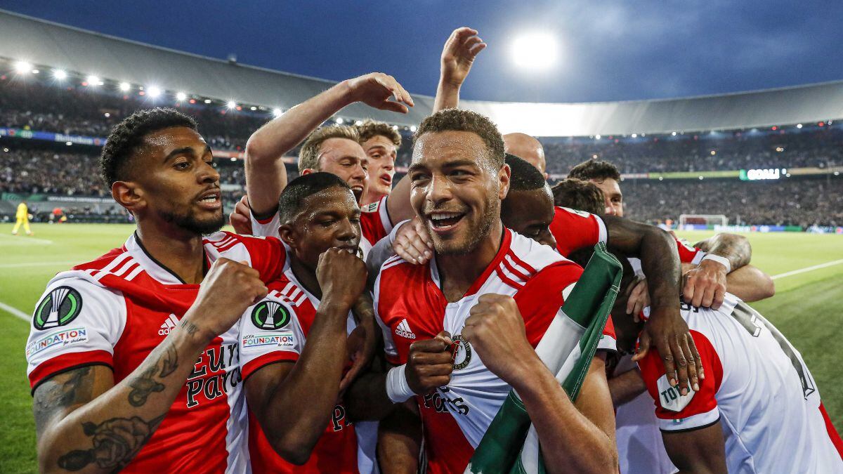 Sinisterra se lució y llevó al Feyenoord al triunfo en la Conference League