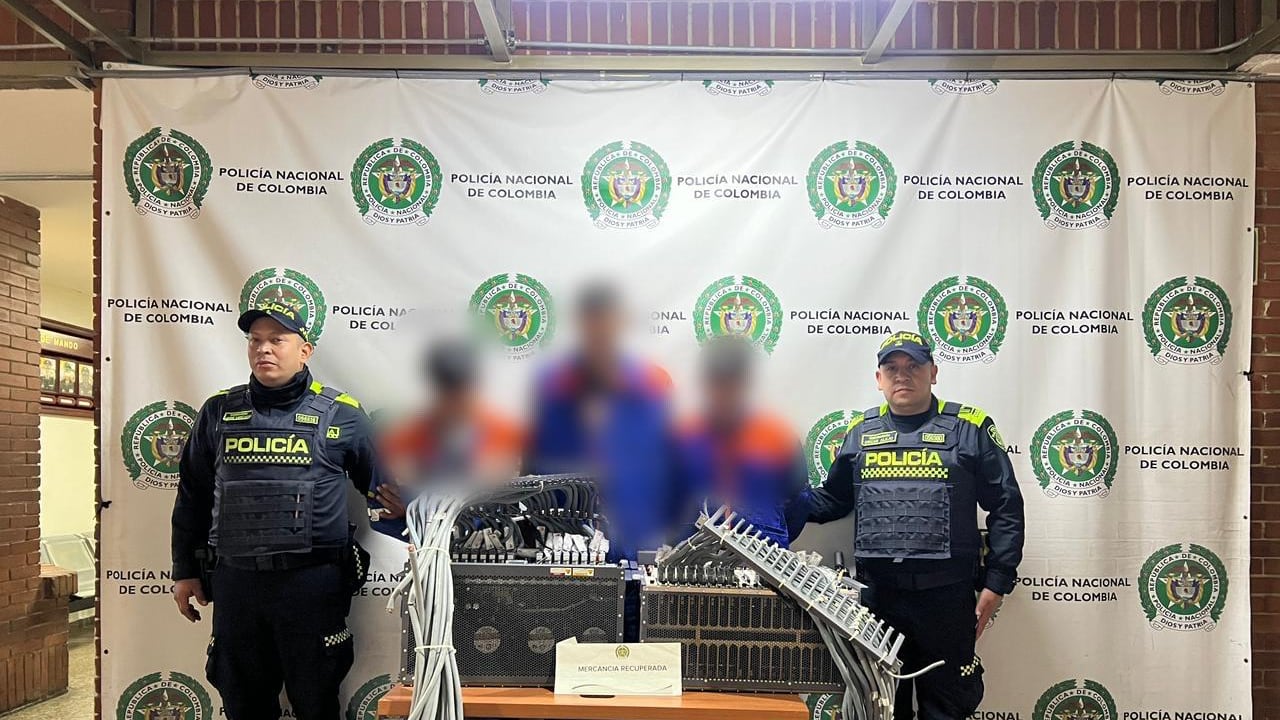 Captura de tres ladrones que se hacían pasar por técnicos de telecomunicaciones.