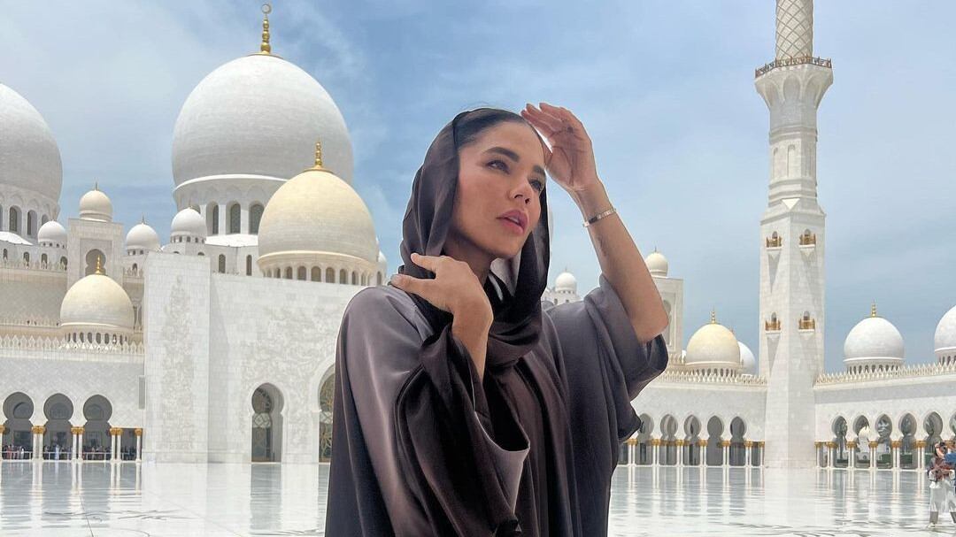 La presentadora Shirly Gómez se fue a vivir a Dubái y desde allá aclaró las dudas sobre lo que piensa de Colombia.